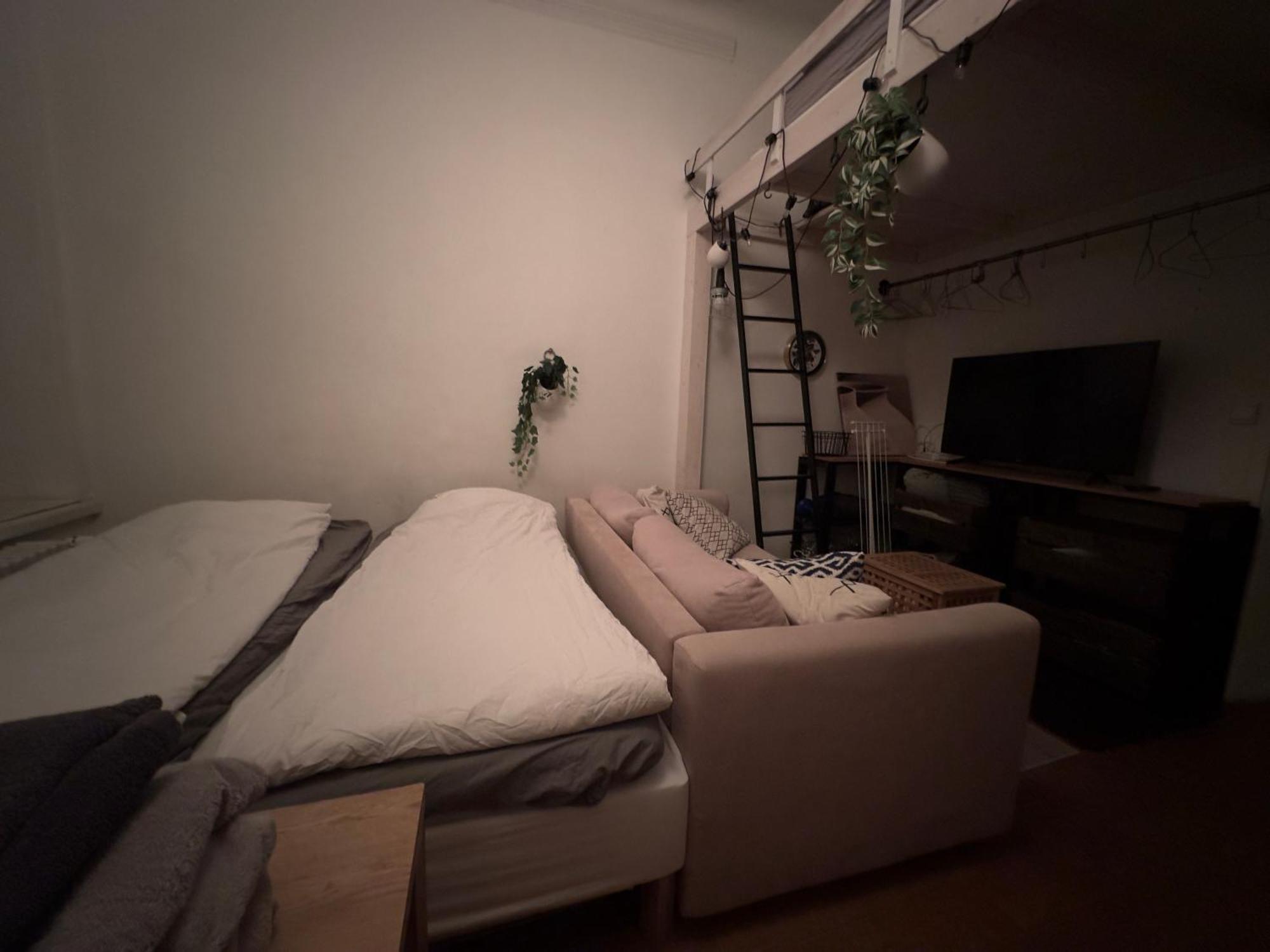 Apartamento Uniikki, Kodikas Ja Supermukava Huoneisto Ydinkeskustassa! Helsinki Exterior foto